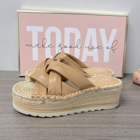 Rebel Espadrille Puffer Sandal OASIS SOCIETY - Picture 5 of 8